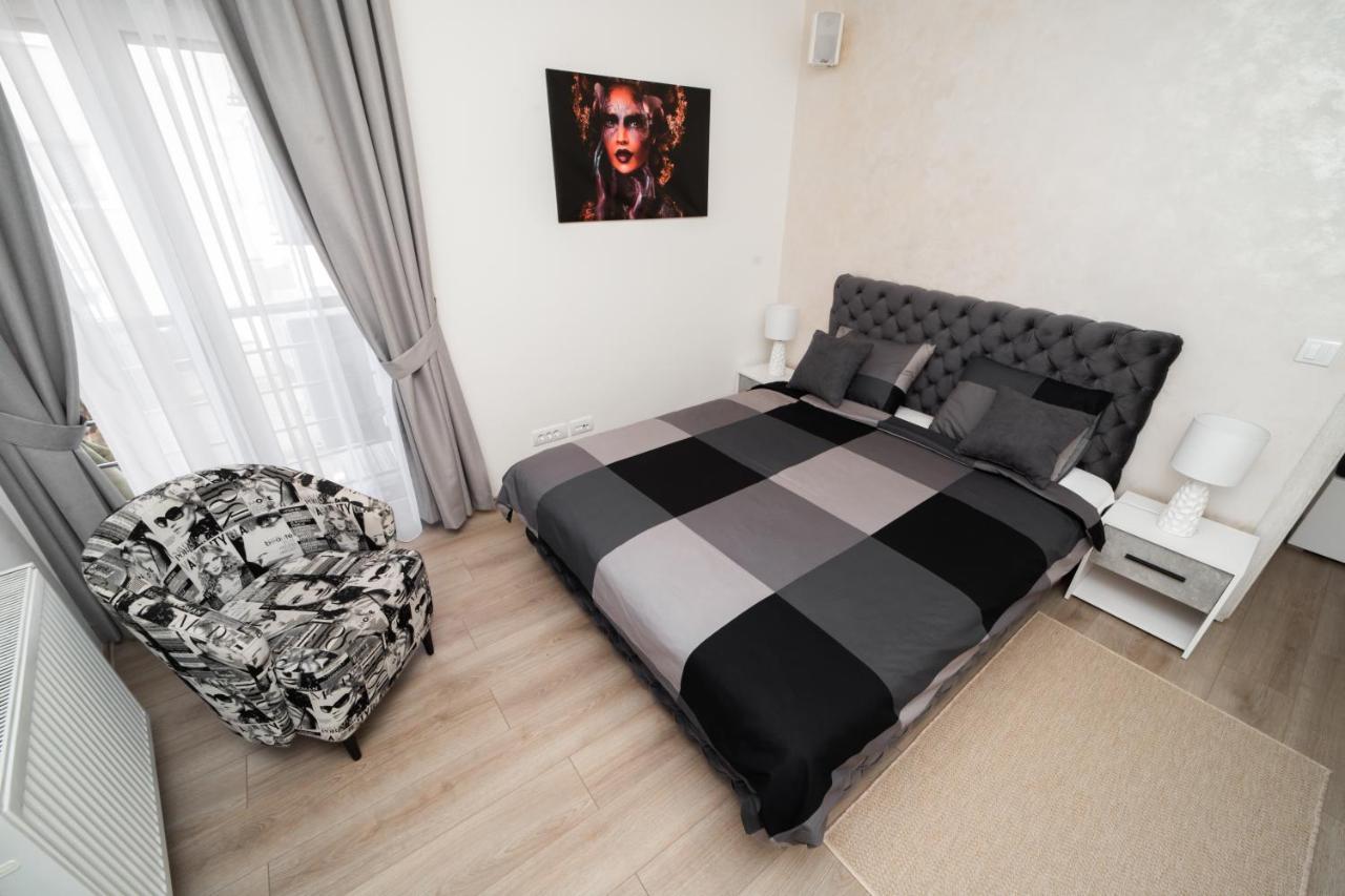 Ring Inn Apartments Obrenovac  Extérieur photo